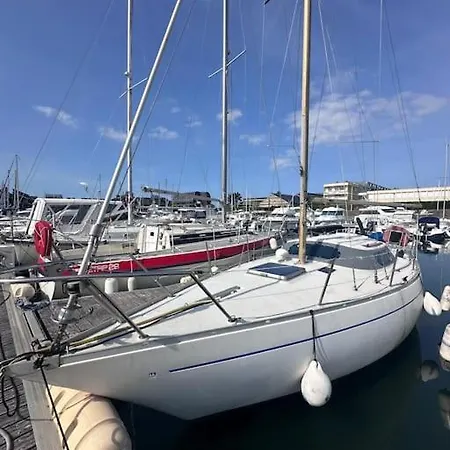 Un Salon Sur L Eau Apartamento Deauville Exterior foto